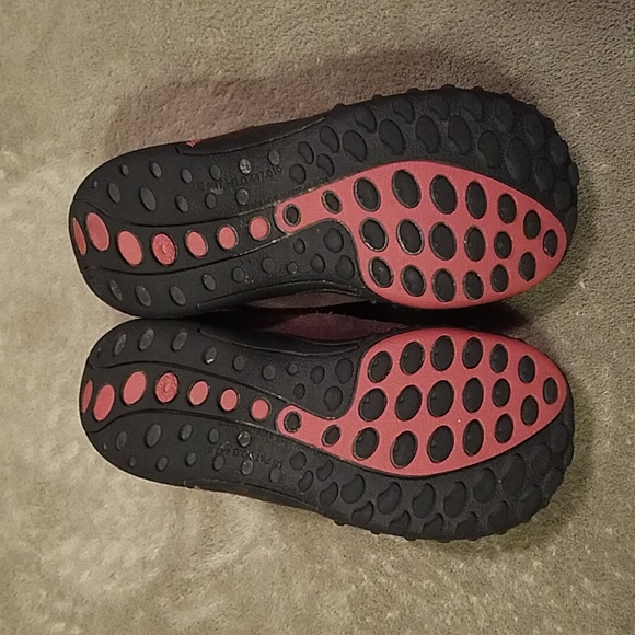 Merrell kids toddler size 9 brown and pink suede Mary Janes with Velcro a straps - Picture 4 of 5